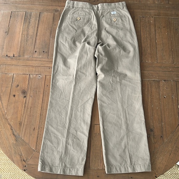 Vineyard vines flat front straight leg Khaki Pants - Picture 6 of 9